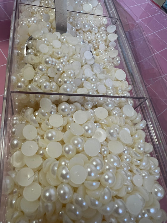 Flat back pearls