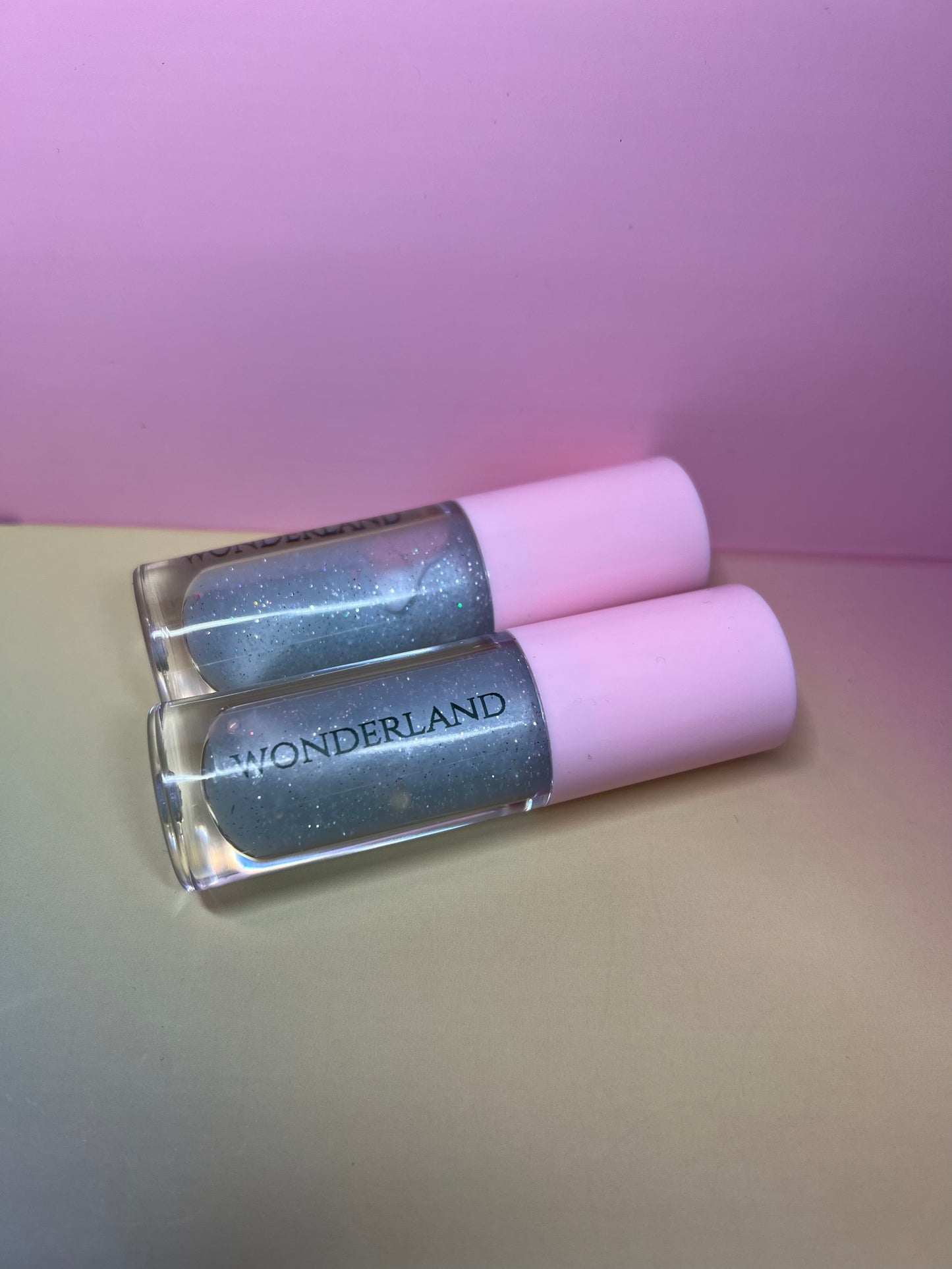 Winter and wonderland gloss